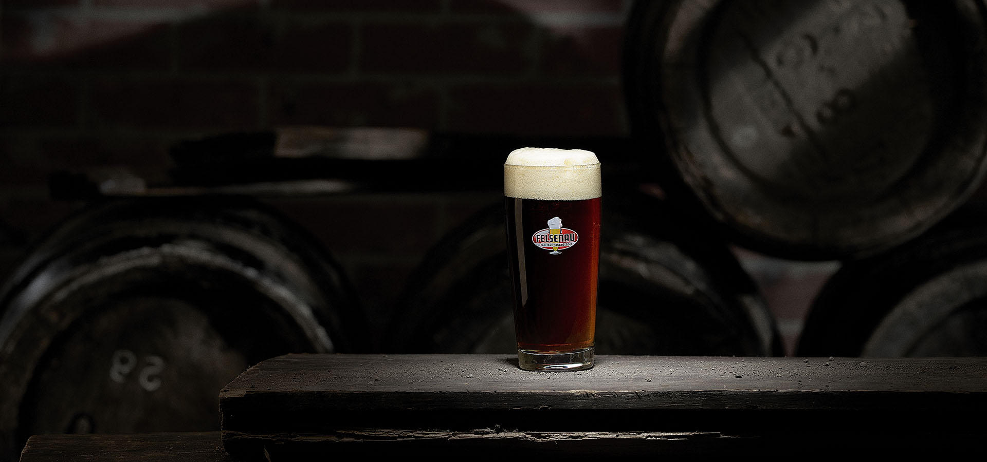 Brauerei Felsenau Bern Bierglas Bier Bärni Spezial Dunkel