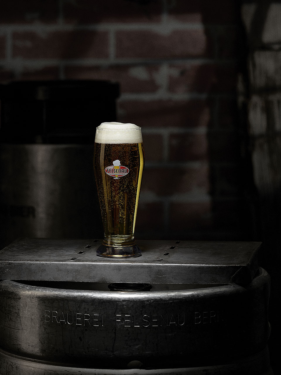 Felsenau Bärner Junker Spezial Hell Bier Mobile